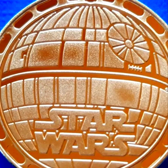STAR WARS YODA GOLD🌟COIN LIMITED EDITION!🤩 WITH CERTIFICATE OF AUTHENTICITY!👍 - Picture 9 of 11
